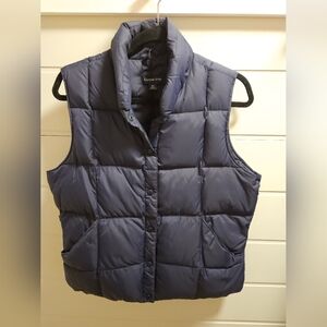Lands End Navy Blue puffer down vest M Medium